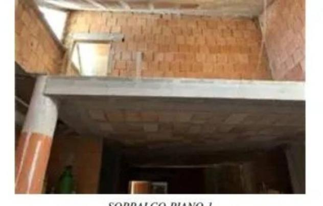 Immobile in asta di 323 m², box auto in vendita a Frontone - Foto 6