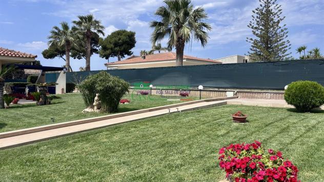 Rif. 2464 - Villa in zona residenziale a Marina di Ragusa - Foto 3