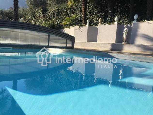 VIVI L'ECCELLENZA: VILLA ESCLUSIVA CON PISCINA - Foto 14