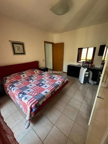 MONTECCHIO VENDESI AMPIO APPARTAMENTO INDIPENDENTE CON TAVERNA E AMPIO GIARDINO - Foto 14