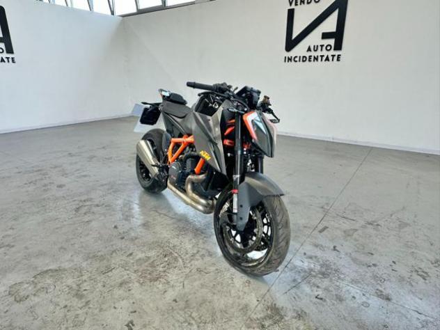 KTM 1290 Super Duke R 180CV rif. 24088259