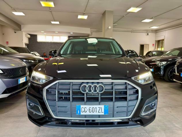 Audi Q5 40 2.0 TDI 204 CV quattro S tronic Advanced 10/2021 - Foto 2