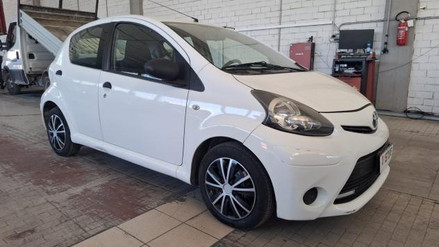Toyota Aygo 1.0 12V VVT-i 5 porte Active Connect - Foto 10