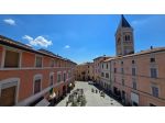 Pentalocale in vendita a Gualdo Tadino