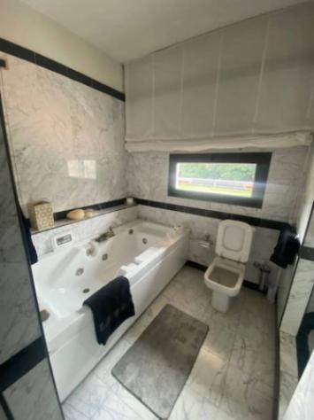 Immobile in asta di 723 m² con più di 5 locali e box auto in vendita a Lucca - Foto 15