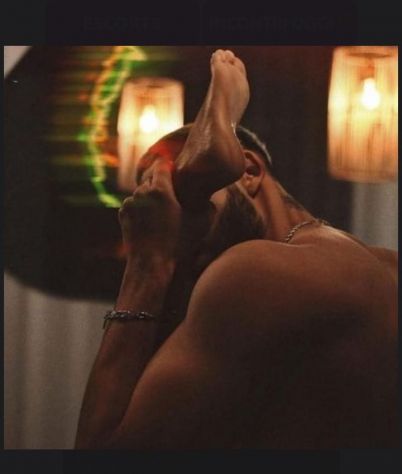 DONNA MATURA X LINGAM YOU AND ME--*LA MILF DELLA PORTA ACCANTO ** BELLA **CALMA PASSIONALE** HOT MASSAGGI - Foto 3 Tel:3279193316