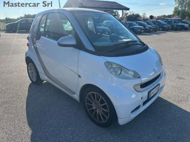 SMART ForTwo Fortwo II 2007 0.8 cdi Passion 54cv FL tg. EH077MZ rif. 24100263 - Foto 3