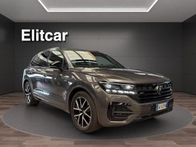 VOLKSWAGEN Touareg 3.0 V6 TDI SCR Elegance R-LINE rif. 24010287 - Foto 3