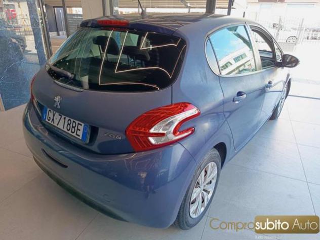 PEUGEOT 208 1.4 8V HDi 68CV 5p. Access rif. 24053726 - Foto 5