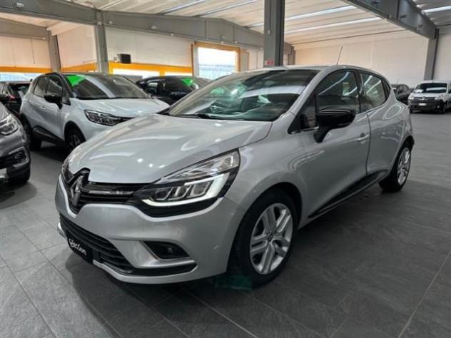 RENAULT Clio 1.5 dci Moschino Zen 75cv rif. 18348807 - Foto 3