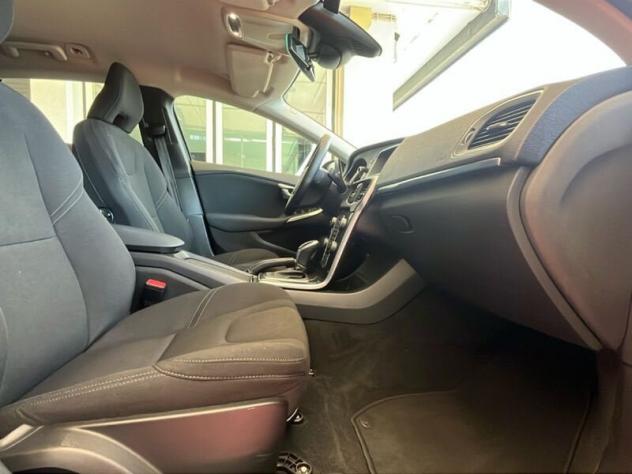 Volvo V40 D2 Geartronic Kinetic - Foto 8