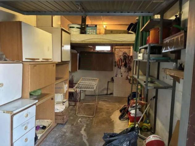 Immobile in asta di 140 m², box auto in vendita a Montegrotto Terme - Foto 2
