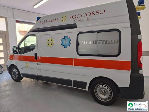 RENAULT TRAFIC AMBULANZA (ML) CV* - Foto 7