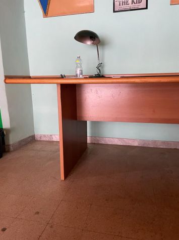 TAVOLO IN LEGNO CON CRISTALLO - Foto 2
