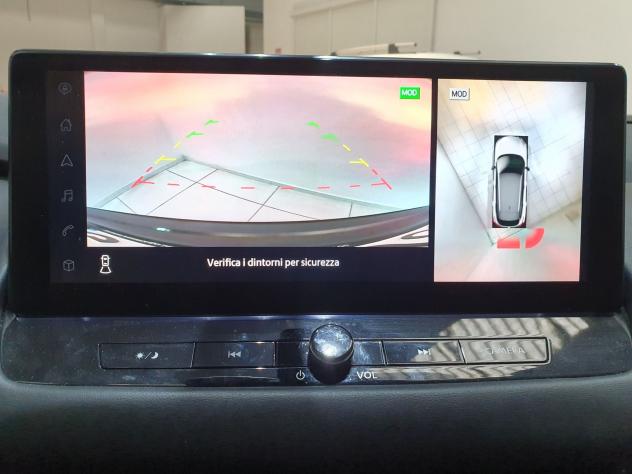 Nissan Qashqai MHEV 140 CV N-Connecta - Foto 9