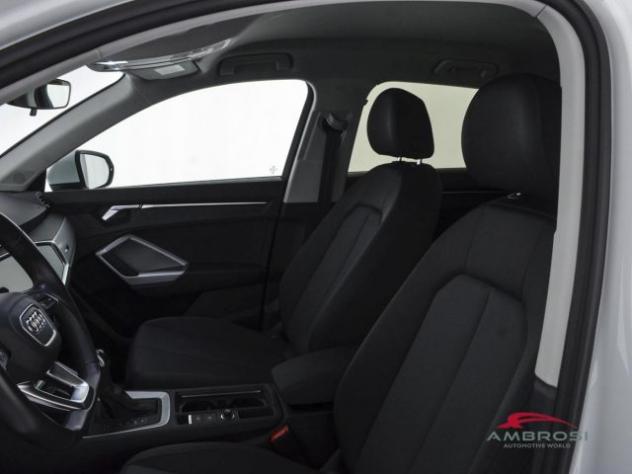 AUDI Q3 35 2.0 tdi Business Advanced s-tronic rif. 23647064 - Foto 9