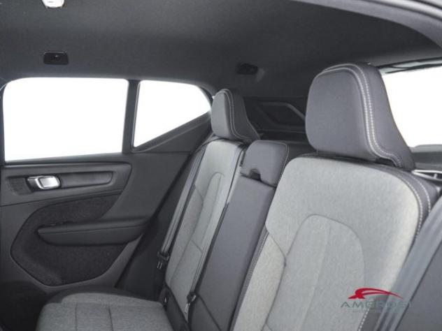 VOLVO XC40 B3 Mild hybrid Benzina Plus Dark rif. 23986869 - Foto 9