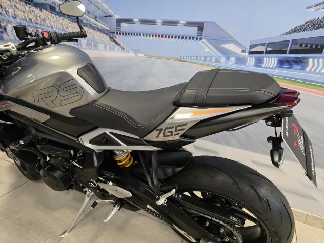 Triumph Street Triple RS - 03/2023 -Km 28700 - Foto 5