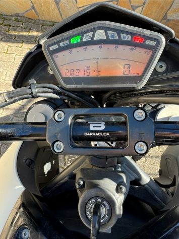 Hypermotard 796 - Foto 6