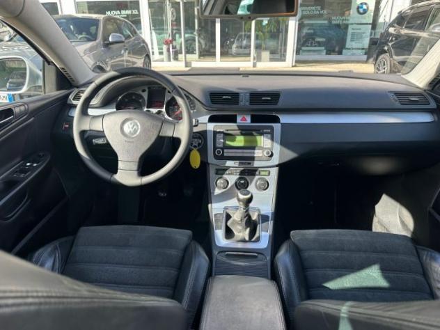 VOLKSWAGEN Passat 2.0 TDI 170CV DPF Var. Highline rif. 23307790 - Foto 8