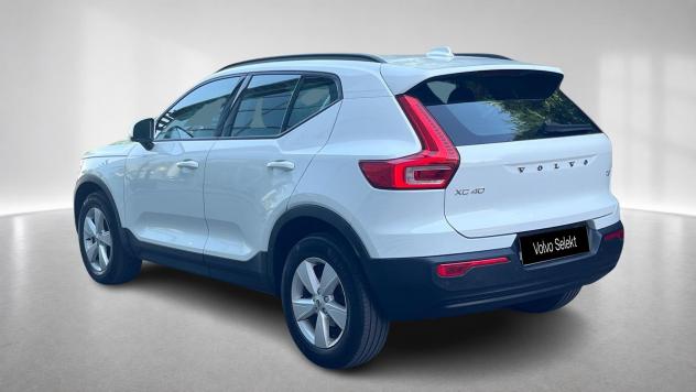 Volvo XC40 T2 Momentum Core - Foto 2