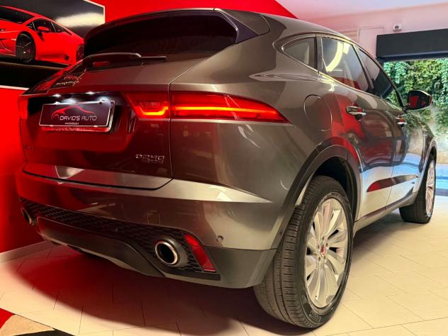 Jaguar E-Pace 2.0D 240 CV AWD aut. SE - Foto 6