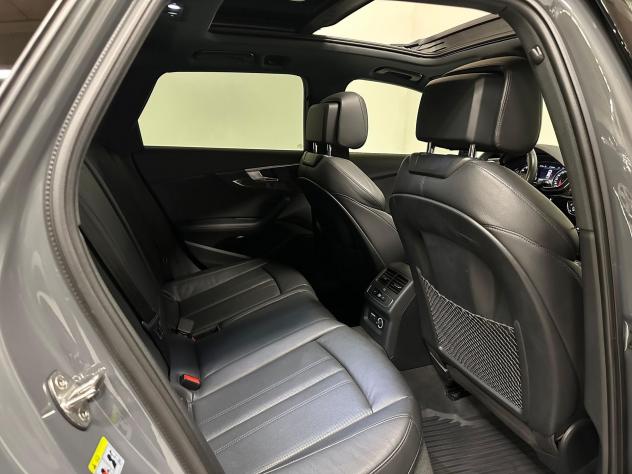 Audi A4 RS4 Avant 2.9 tfsi quattro 450cv tiptronic TETTO APRIBILE - CARBOCERAMICI - Foto 5