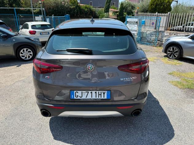 Alfa Romeo Stelvio 2.2 TD 190CV Q4 - Foto 5