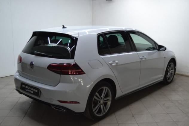 VOLKSWAGEN Golf 1.6 TDI 115 CV 5p. r-line rif. 24108441 - Foto 3