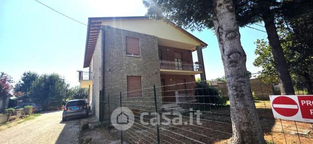 Marsciano vendesi 14 vani 345 Mq - Foto 8