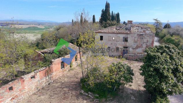 Villa da ristrutturare nelle crete senesi. - Foto 4