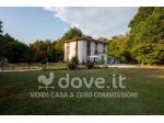 Villa di 254 m² con più di 5 locali e box auto in vendita a Cazzago Brabbia &hellip;