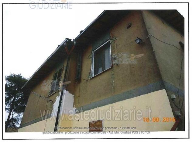 IMMOBILI-IMMOBILE RESIDENZIALE-Via Tuscolana Km 28.800