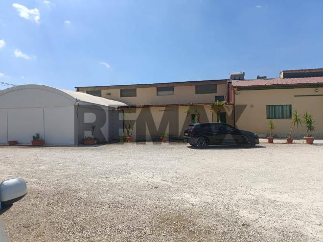 Commerciale Altro in vendita a Comiso, Centro