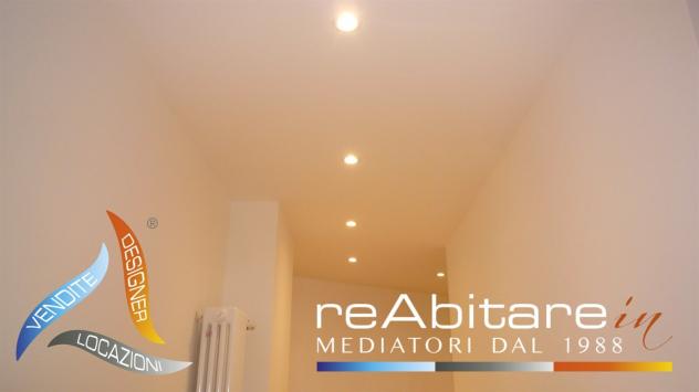 Elegante ed ampio TRILOCALE con arredi e finiture di pregio - Foto 17