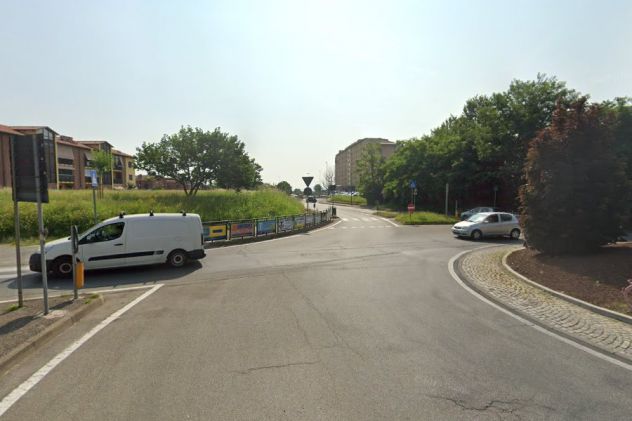 RIVOLI GRAZIOSA SEMI INDIPENDENTE CON GIARDINO PRIVATO - Foto 3