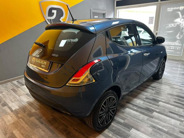 Lancia Ypsilon 1.0 FireFly 70cv Hybrid ALBERTA FERRETTI PREZZO VERO - Foto 4