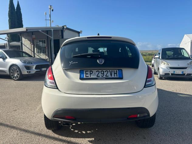 Lancia Ypsilon 1.2 Benzina/GPL - Foto 4