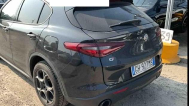 Alfa Romeo Stelvio 2.2 Turbodiesel 190 CV AT8 Q4 Sprint - Foto 4