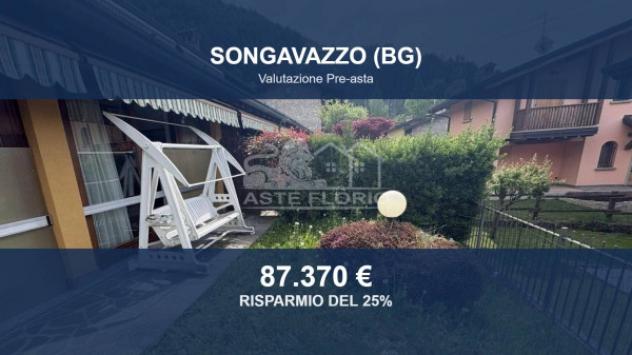 Immobile in asta di 96 m², box auto in vendita a Oltressenda Alta