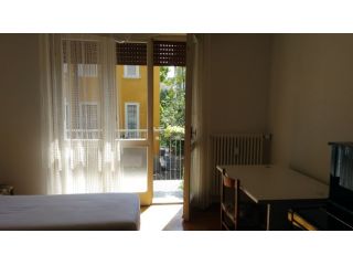 CAMERA AFFITTO SOLO STUDENTI UNIVERSITARI