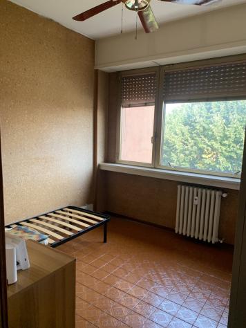 Stanza in appartamento in affitto a Novara - Foto 3