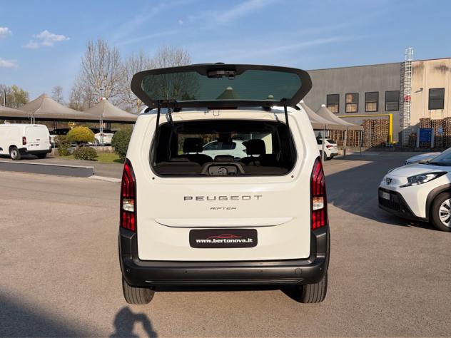 Peugeot Rifter 1.5 BlueHDi 100cv S&S Allure Standard - Foto 4