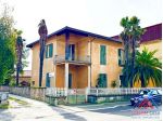 Fabbricato centrale in vendita a Sora su Viale San Domenico