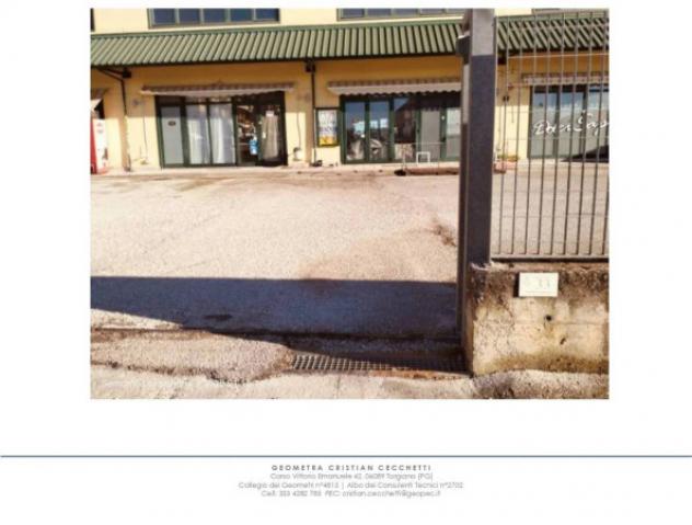 Immobile in asta di 176 m² in vendita a Gubbio - Foto 2