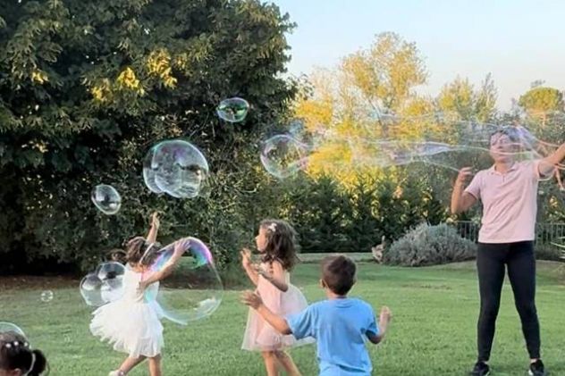 bolle di sapone giganti luminose con fumo - Foto 2