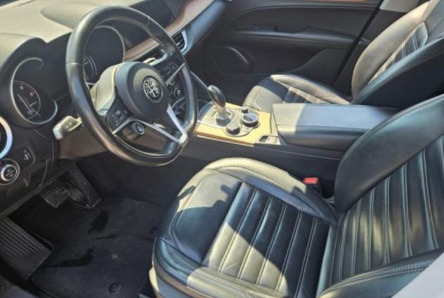 Alfa Romeo Stelvio 2.2 Turbodiesel 180 CV AT8 RWD Super - Foto 8