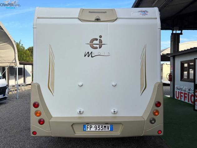 CI MAGIS 65 XT - Semintegrale con letto nautico ad altezza variabile ed ampio garage - Foto 5