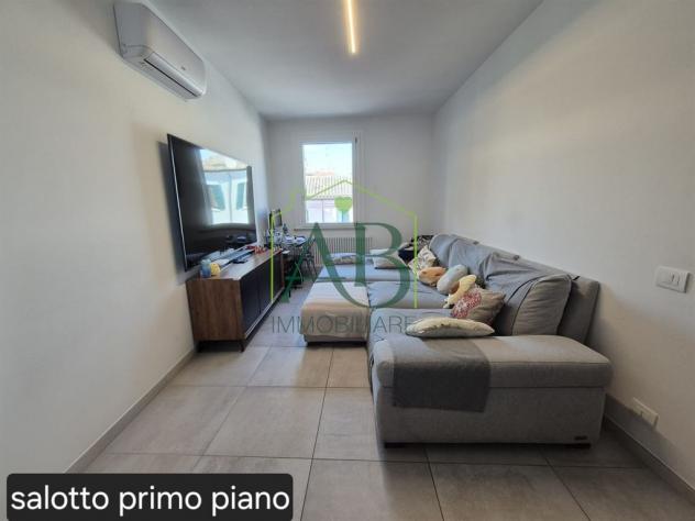 Appartamento ristrutturato con corte - Foto 9