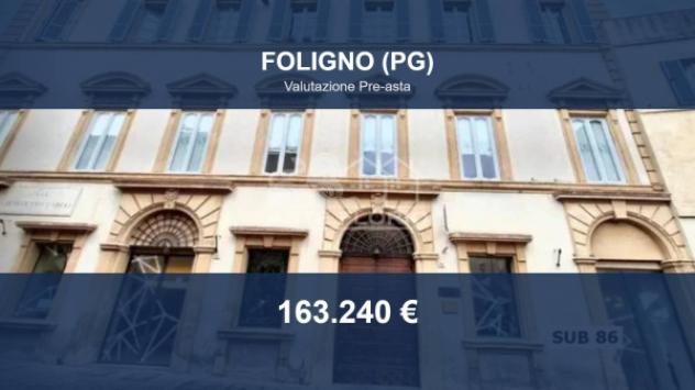 Immobile in asta di 945 m² in vendita a Foligno